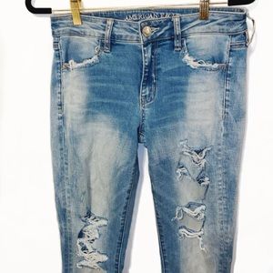 NEVER WORN American Eagle Jeans